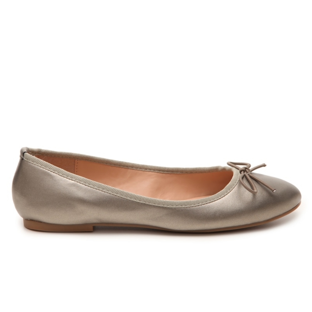 FINAL PRICE🚨 Journee Collection Vika Flats | 8.5 - Picture 2 of 16